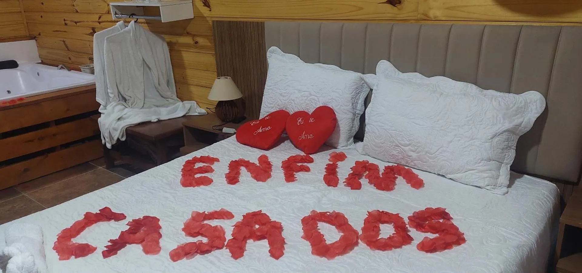 Chale Com Hidromassagem Casa Papai Noel Hotel Campos do Jordao Brazil